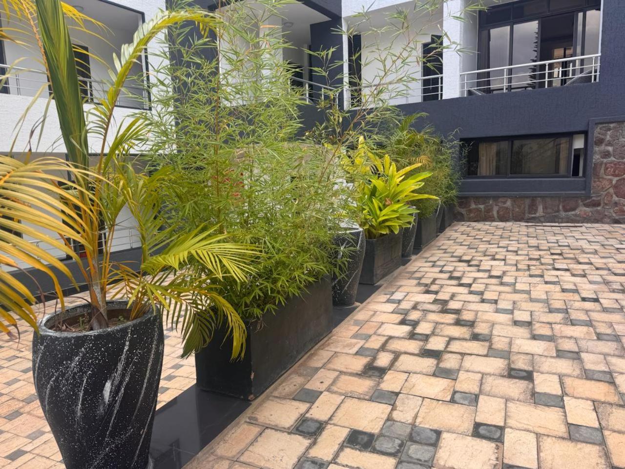 Cascadia Apartments كيغالي المظهر الخارجي الصورة