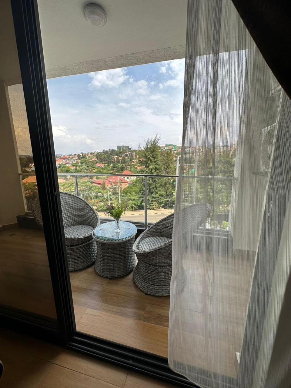 Cascadia Apartments كيغالي المظهر الخارجي الصورة